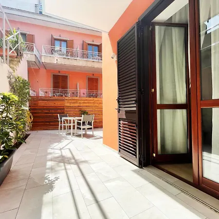 Sunny House
